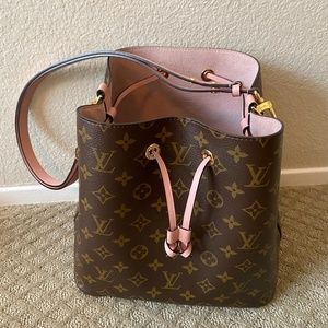 Louis Vuitton Monogram NeoNoe Bag